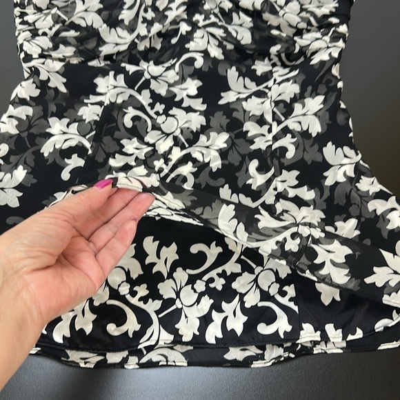 White House Black Market 100% Silk Floral Print Halter Top Beaded Detail 12 - Picture 6 of 13